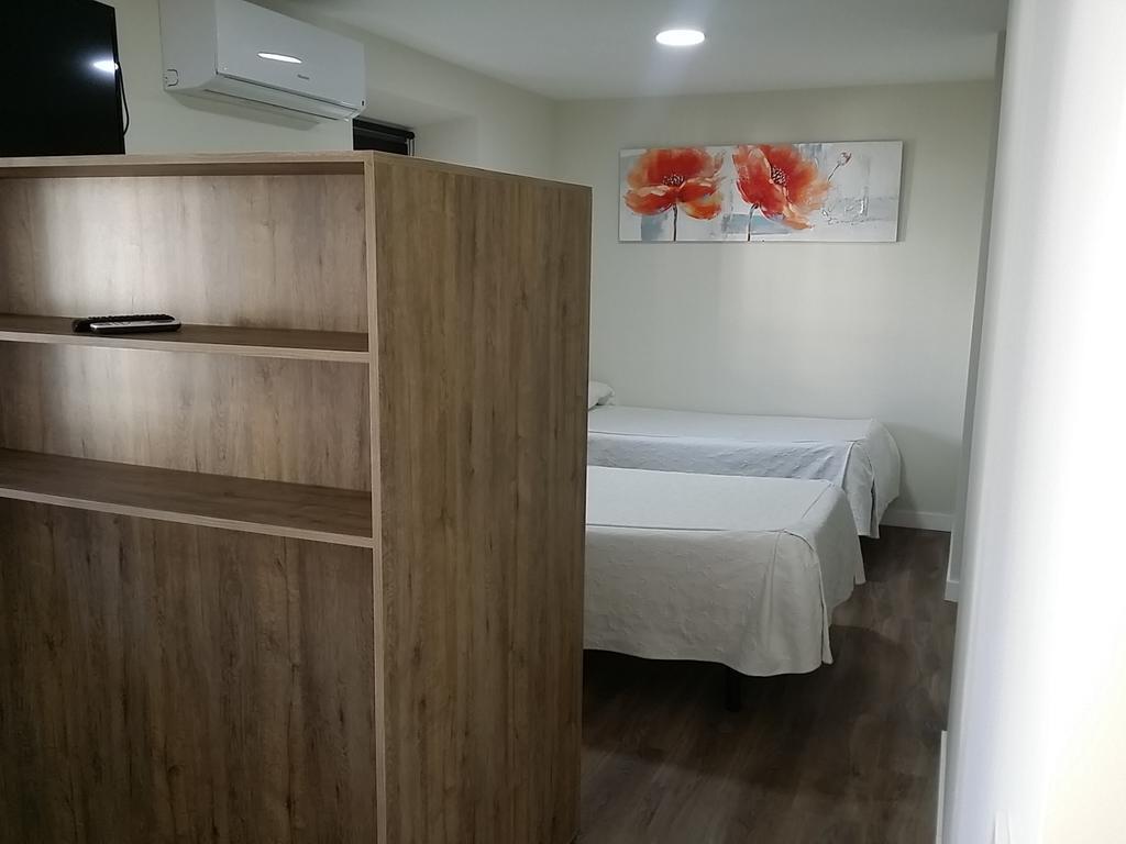 Hostal Castilla Aranjuez Exterior photo
